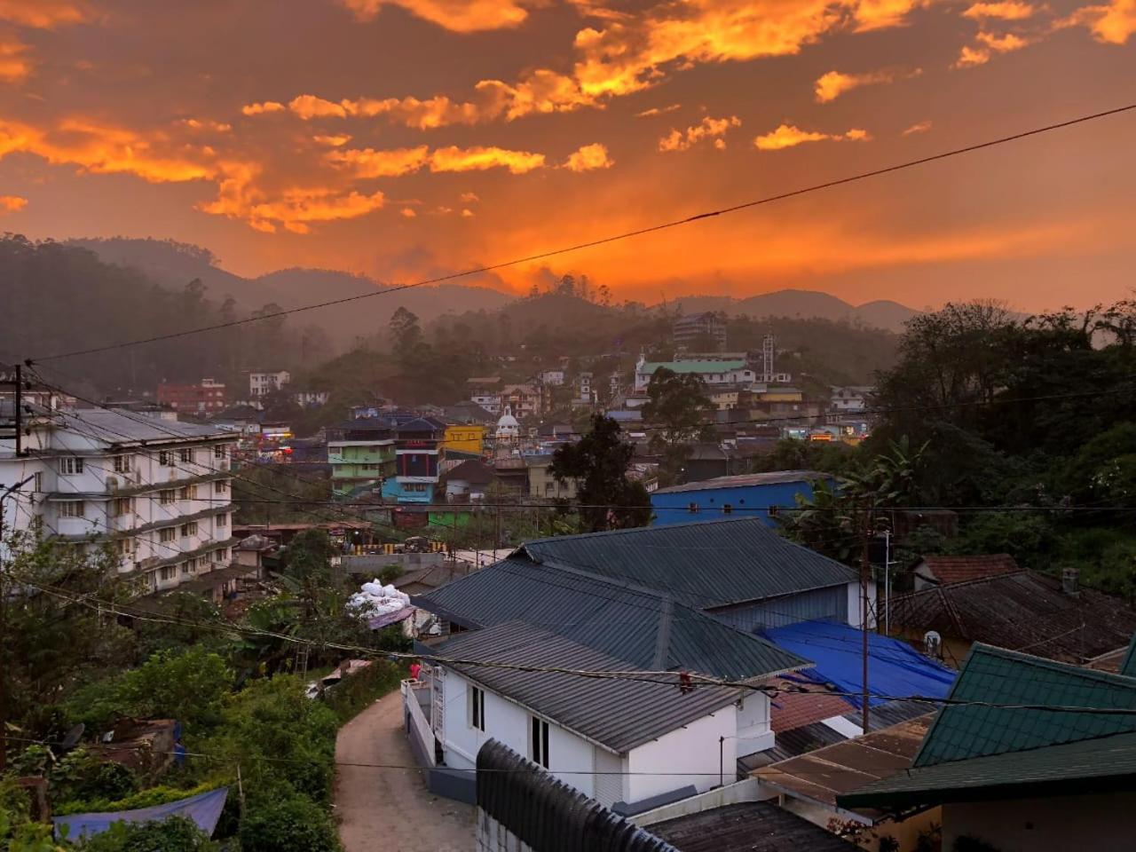 Birdwing Cottage, Munnar Esterno foto