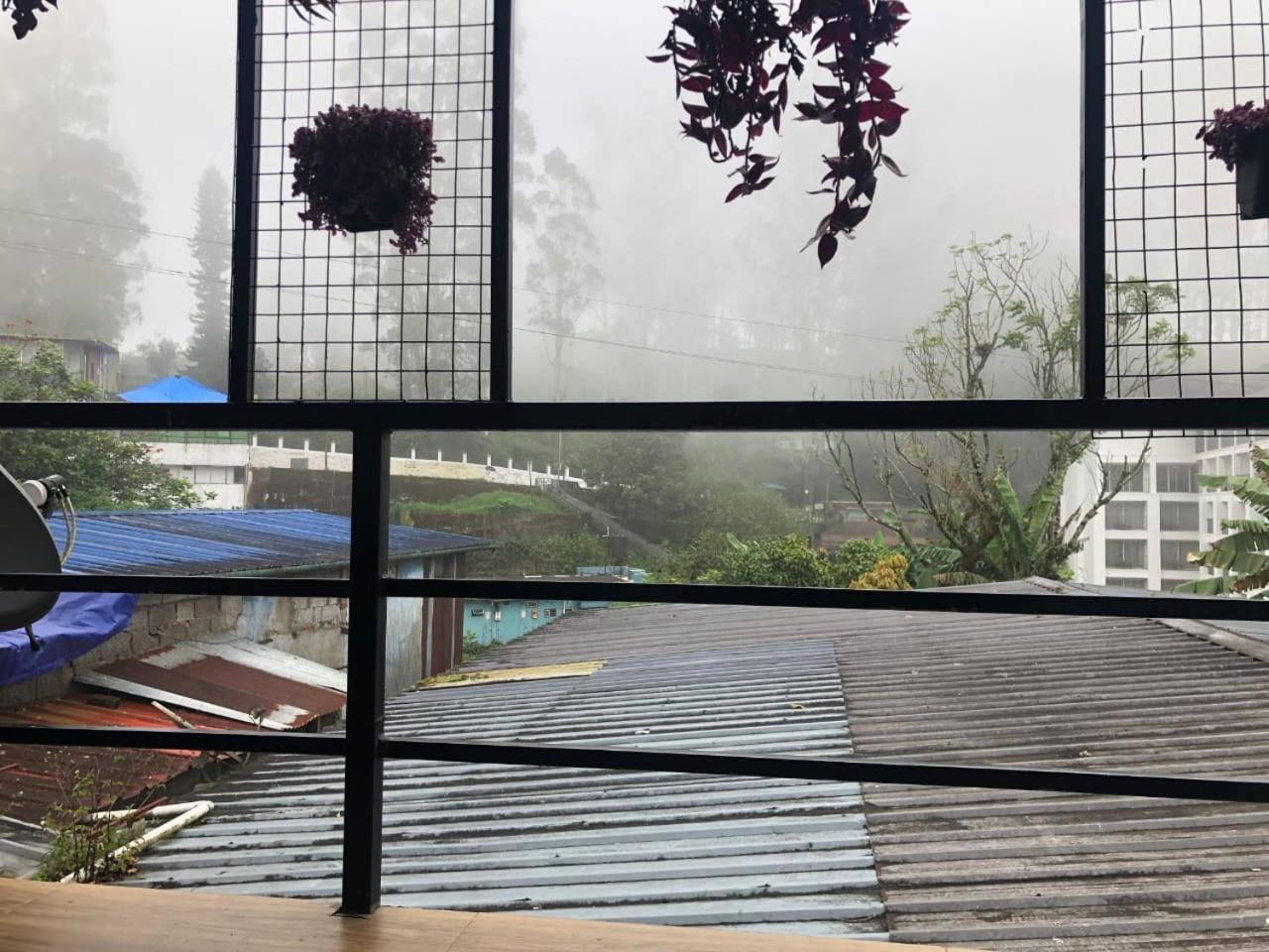 Birdwing Cottage, Munnar Esterno foto