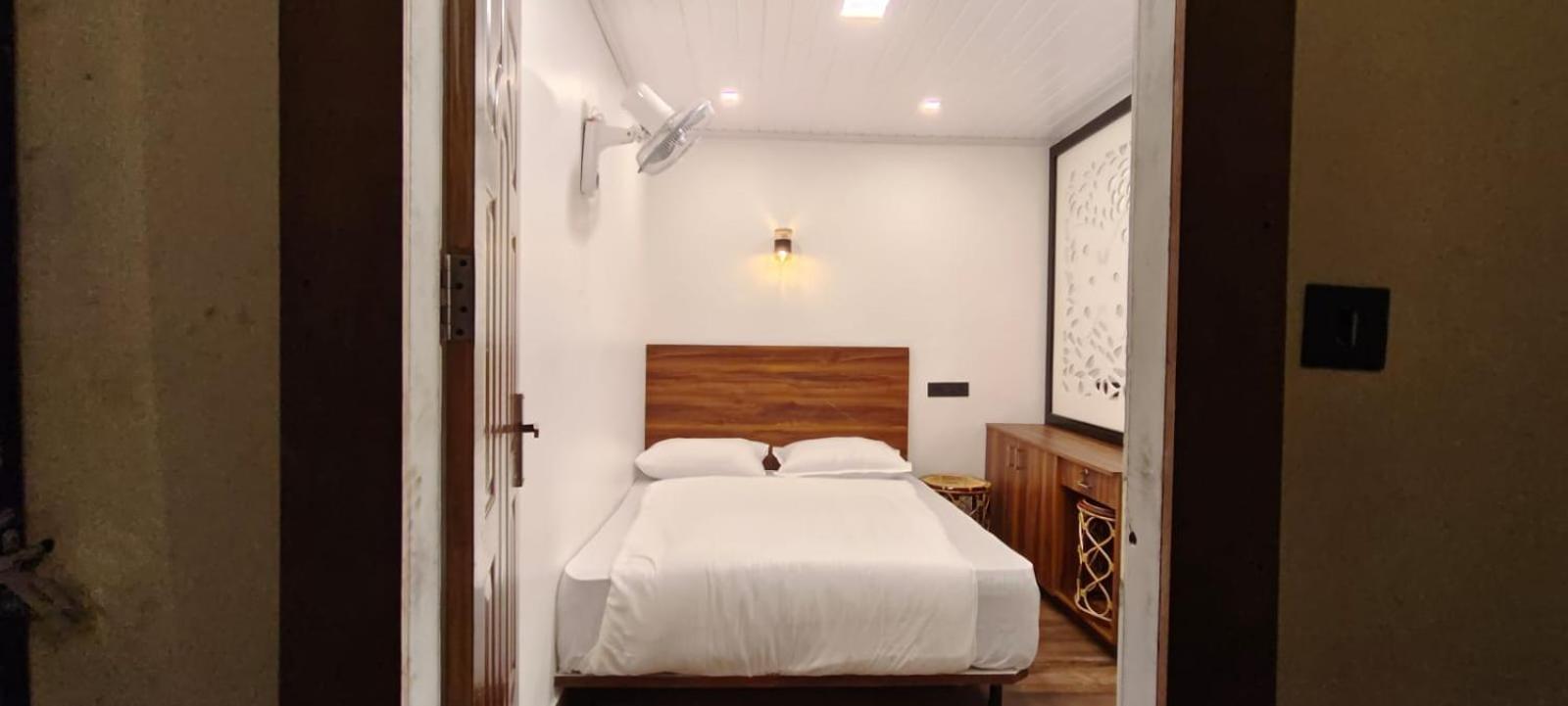 Birdwing Cottage, Munnar Esterno foto